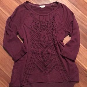Maroon, quarter sleeve blouse
